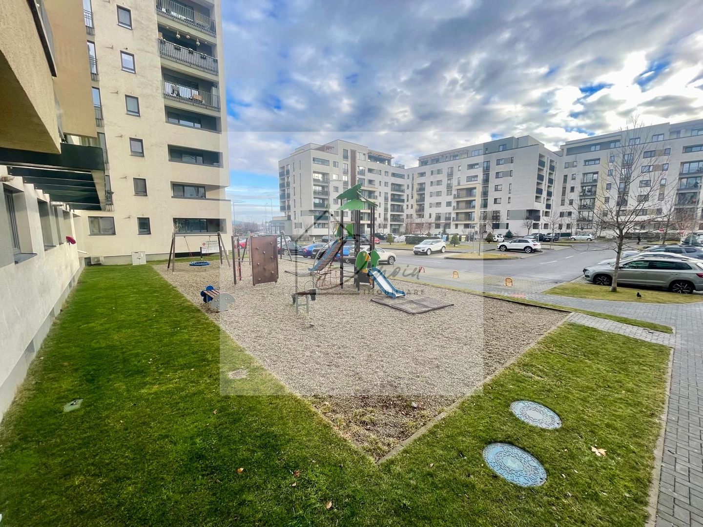 Apartament premium 2 camere Coresi Mall | Parcare Boxă I COMISION 0% - Poză 30