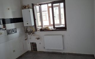 Apartament cu 3 camere de vanzare-Metalurgiei-Aparatorii Patriei-cu centrala - Poză 4