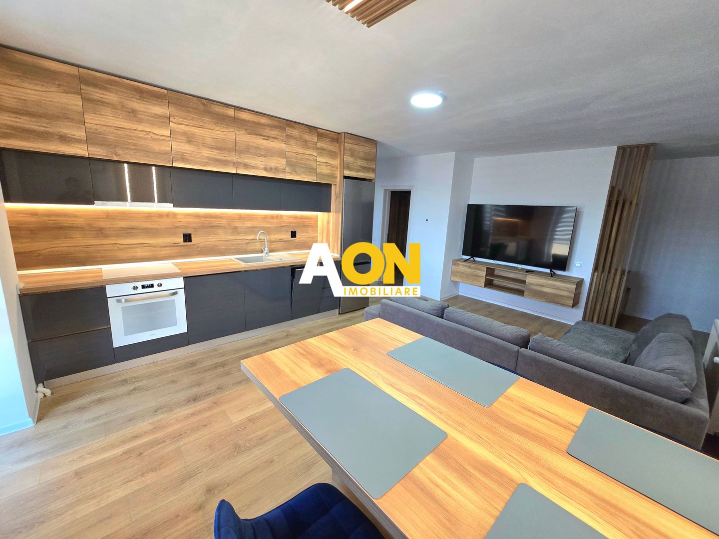 Apartament cu 2 Camere, Ultrafinisat, Bloc Nou, Zona Ampoi 3 - Poză 1