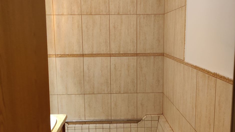 APARTAMENT  4 CAMERE C.ARADULUI 650 EURO - Poză 18