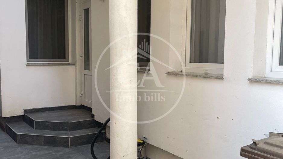 Apartament de vanzare cu 3 camere in zona Central, Oradea - Poză 18