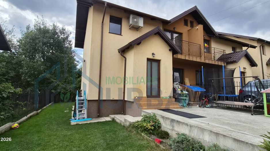 Duplex modern de vânzare, 3 camere, complet mobilat și utilat, cu 3 locuri de parcare – Valea Adâncă (Strada Cornești) - Poză 1