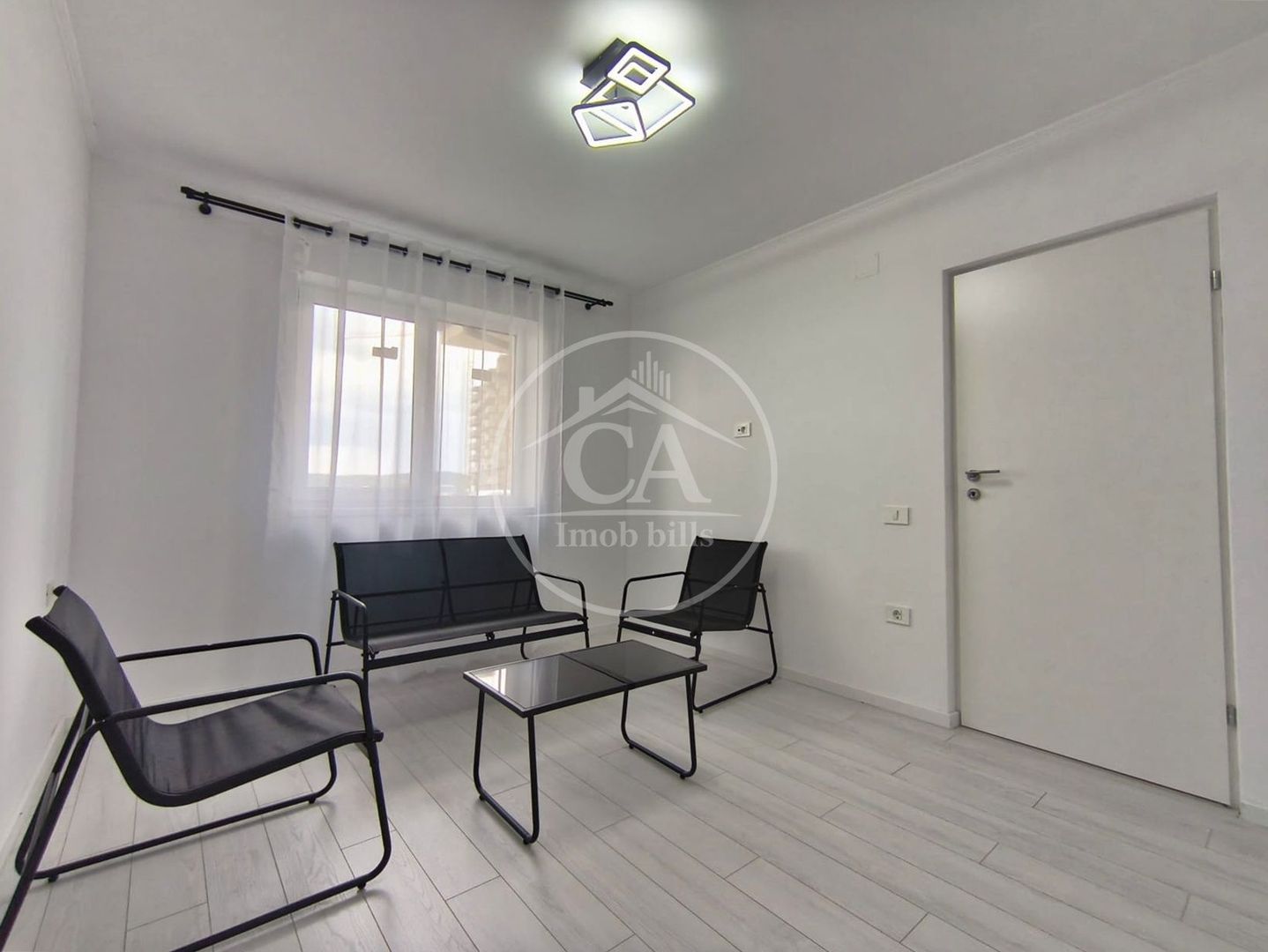 Casa de inchiriat cu 4 camere in Cheriu, Bihor - Poză 11