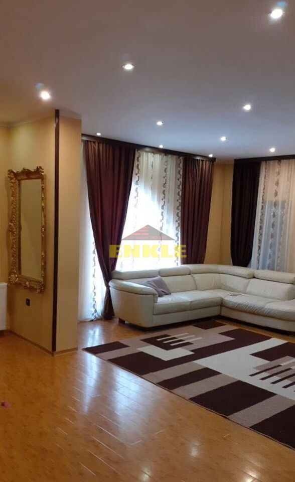 De vânzare casa P+E din cărămidă, zona Hudum - Poză 3