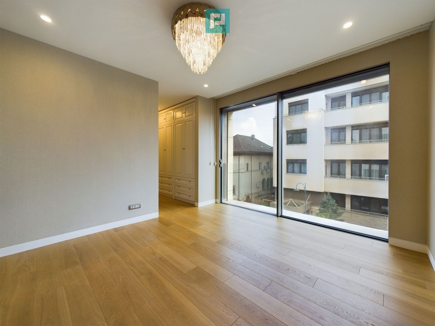 Apartament de Lux cu 3 Camere în Zona Dorobanți - Poză 10