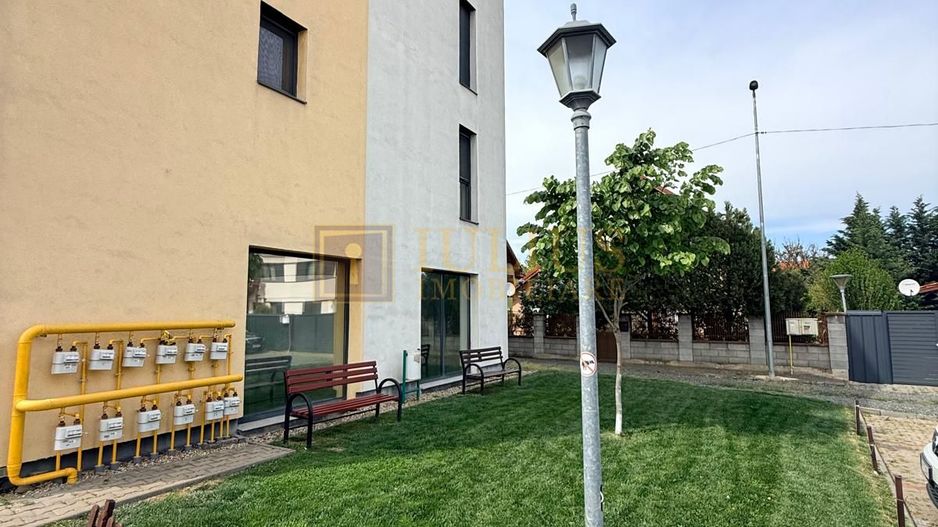 2 camere| Dumbravita| parcare inclusa| apartament superb| zona linistita| - Poză 18