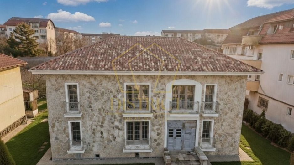 Vilă unică cu 5 camere in stil Toscan | zona Olimpia-Stadion - Poză 1