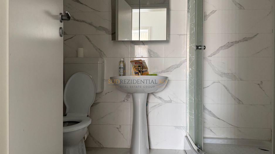 Apartament 3 camere decomandat, 83 mp, loc de parcare, mobilat complet - Poză 10