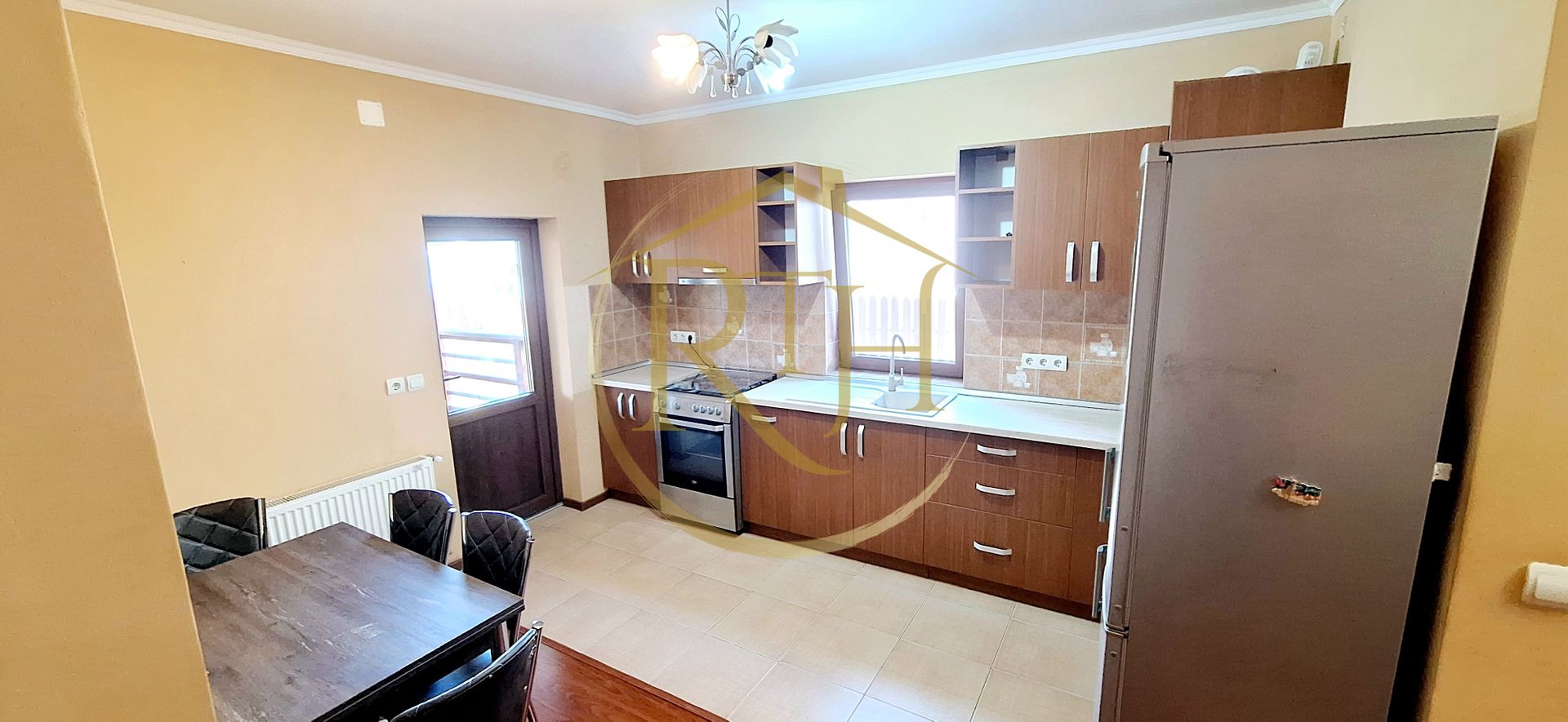 Oferim spre inchiriere, casa-duplex, 4 camere, Dumbravita aproape de Lidl - Poză 8