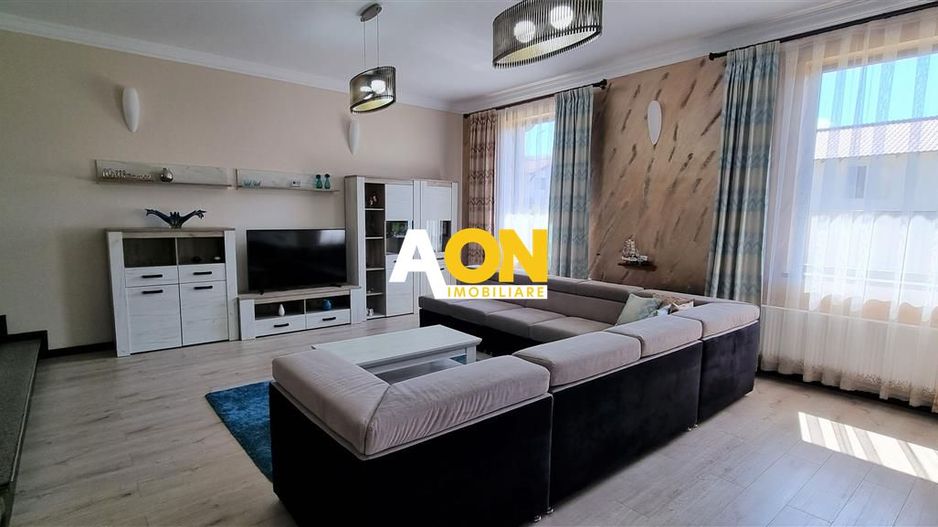 Casa 4 camere finisaje de lux 950 mp teren Com. Ciugud - Poză 5