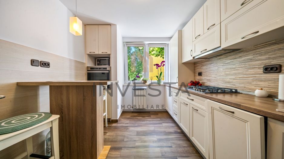 Apartament 3 camere, renovat, balcon 11 mp, etaj 1, strada Unirii! - Poză 6