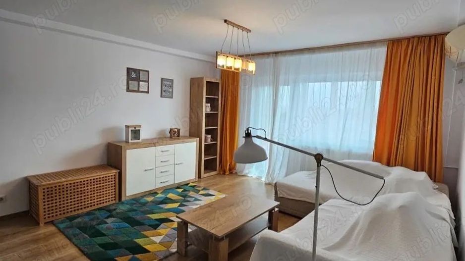 Apartament 3 camere renovat + mobilat - Poză 1