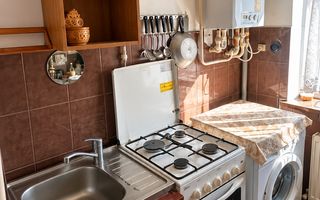Apartament cu 2 camere în Centrul Chișinăului, - Poză 2