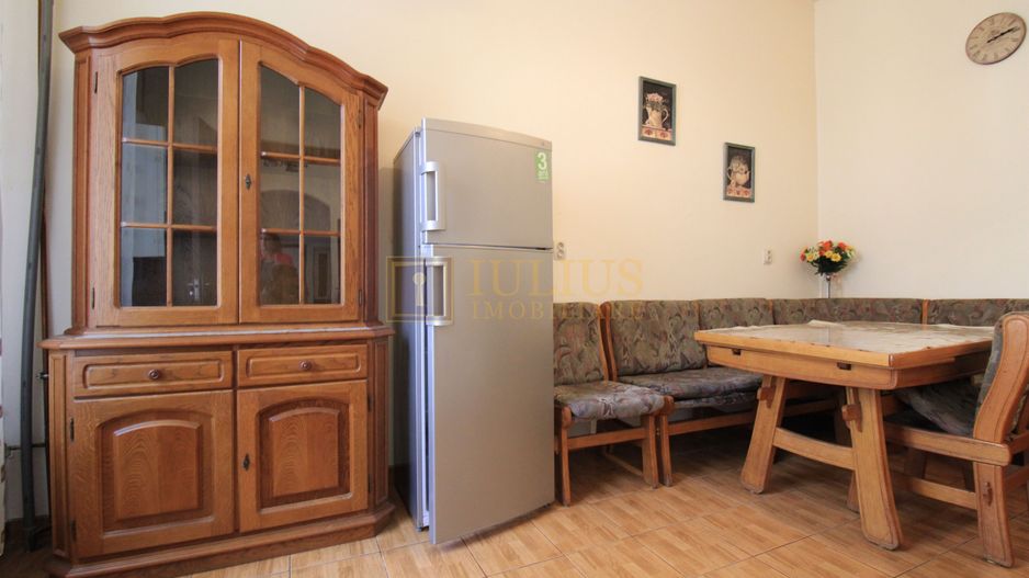 Zona Traian, 3 camere, centrala proprie - Poză 11