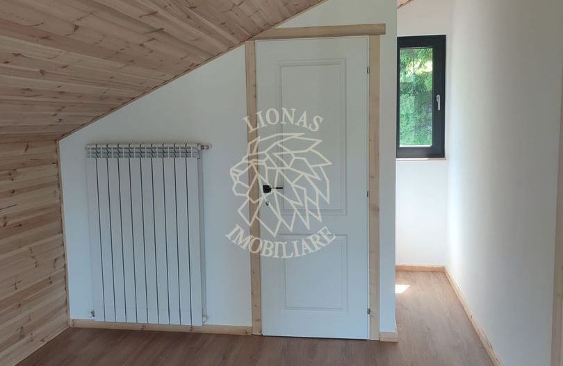 Cabana Noua 3 camere cu acces la Lac-teren 300 mp-terasa-Colibita - Poză 4