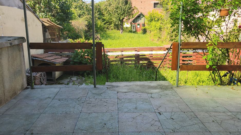 Casă 90 mp utili | Curte delimitata | Cota 1/2 teren | (Primăverii ) - Poză 9