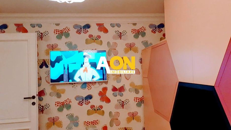 Casa de lux, 1000 mp teren, toate utilitatile, cartierul Cetate - Poză 15