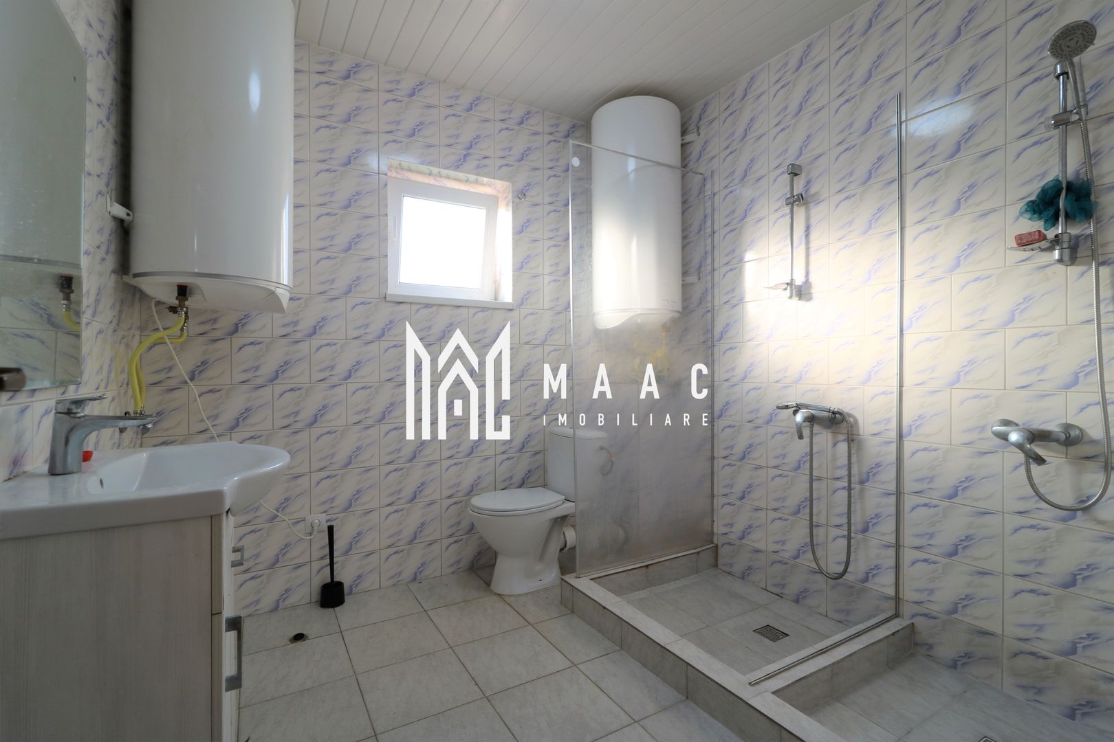 | Casa single | 4 dormitoare | Curte proprie | Cristian - Poză 4