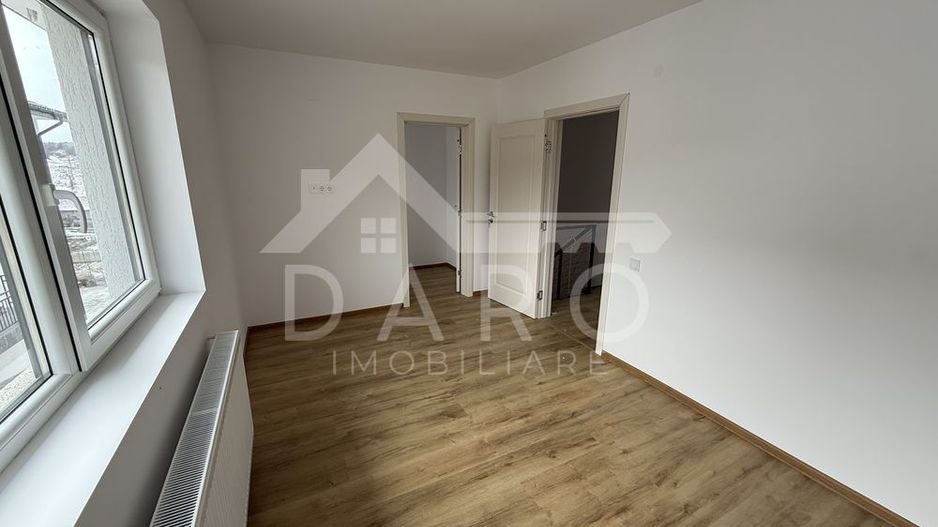 🏡 Case tip triplex de vânzare | 110 mp | Garaj | 126.000 € - Poză 4