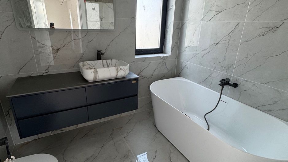 Vila exclusivista cu PISCINA, zona Liddl Tunari, 0% comision - Poză 12