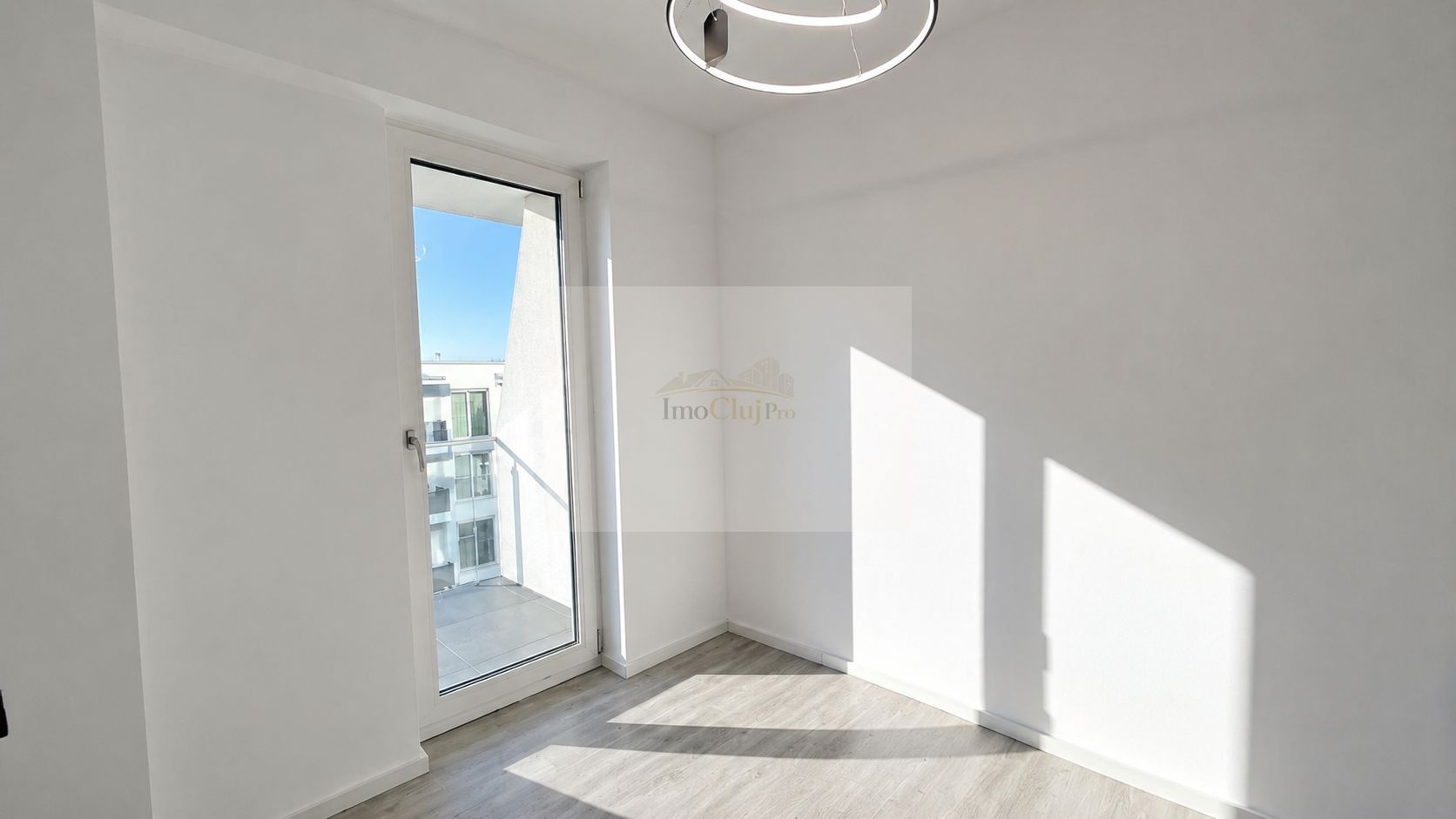 Investiție! Vânzare apartament 2 camere, terasă panoramică~zona Auchan - Poză 6