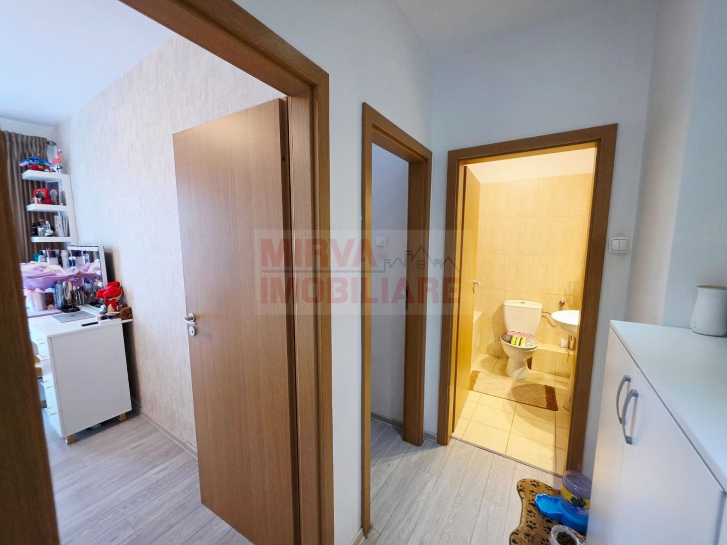 Apartament 3 camere, 2 băi, 2 locuri de parcare | Evocasa Orizont–Nord - Poză 16