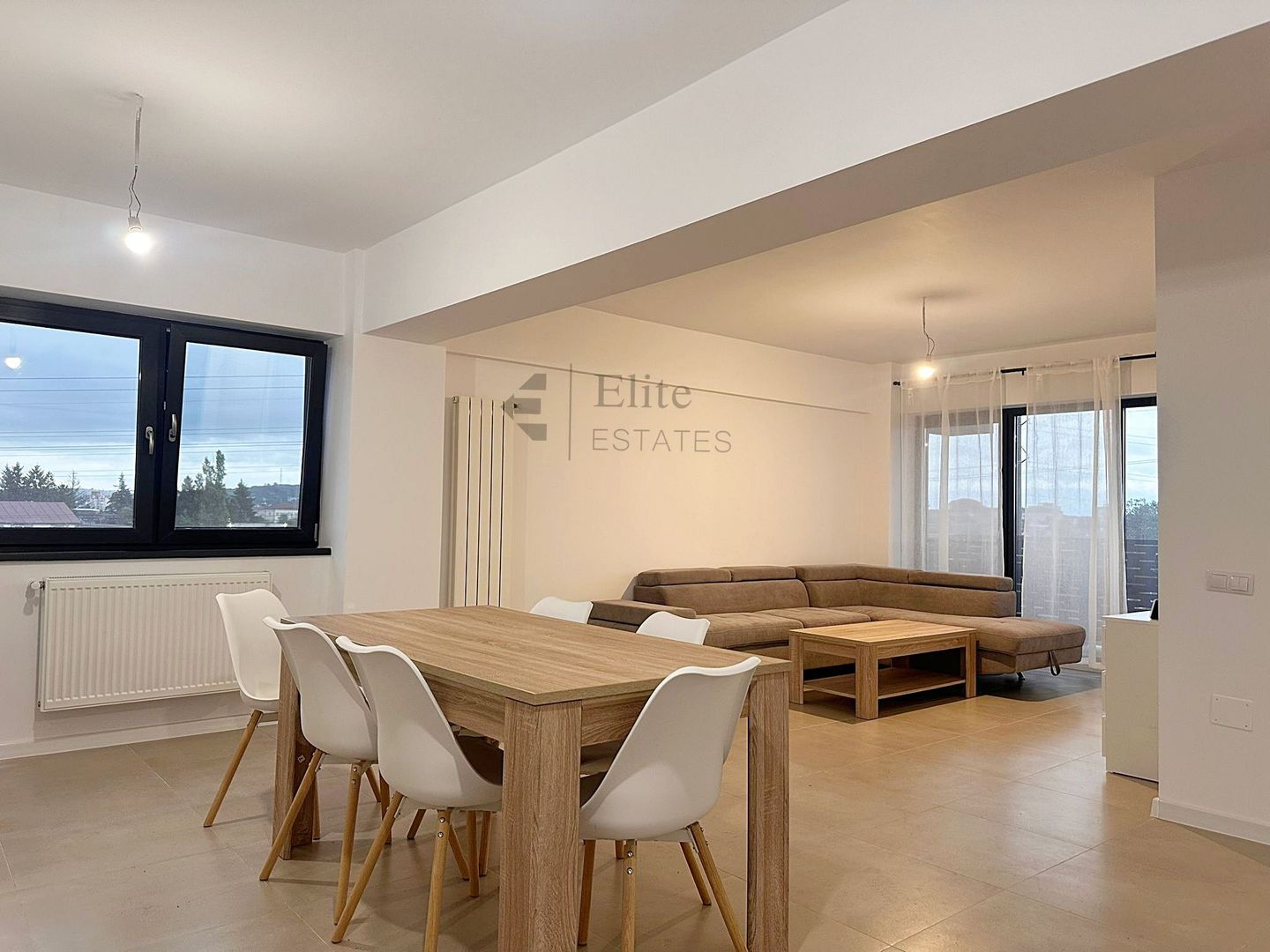 Apartament nou 2 camere de inchiriat Cantemir Universitatii Oradea - Poză 1