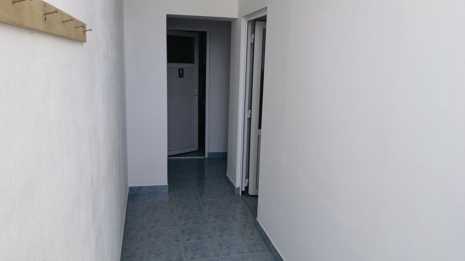 Proprietate industriala  la 35 km de TM - Poză 52