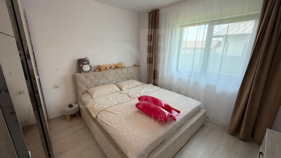 Casa-3 Dormitoare-2 Bai-Teren 400mp-Aeroport-Mobilata-Utilata-Moderna - Poză 2
