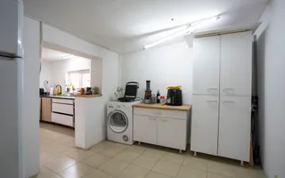 Casa 5 camere in Rogerius, la bulevard, cu acces auto - Poză 11