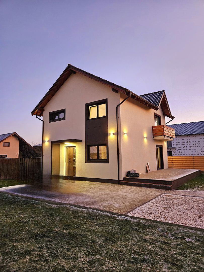 Casa de inchiriat la munte la doar 10 minute de Brasov - Poză 3