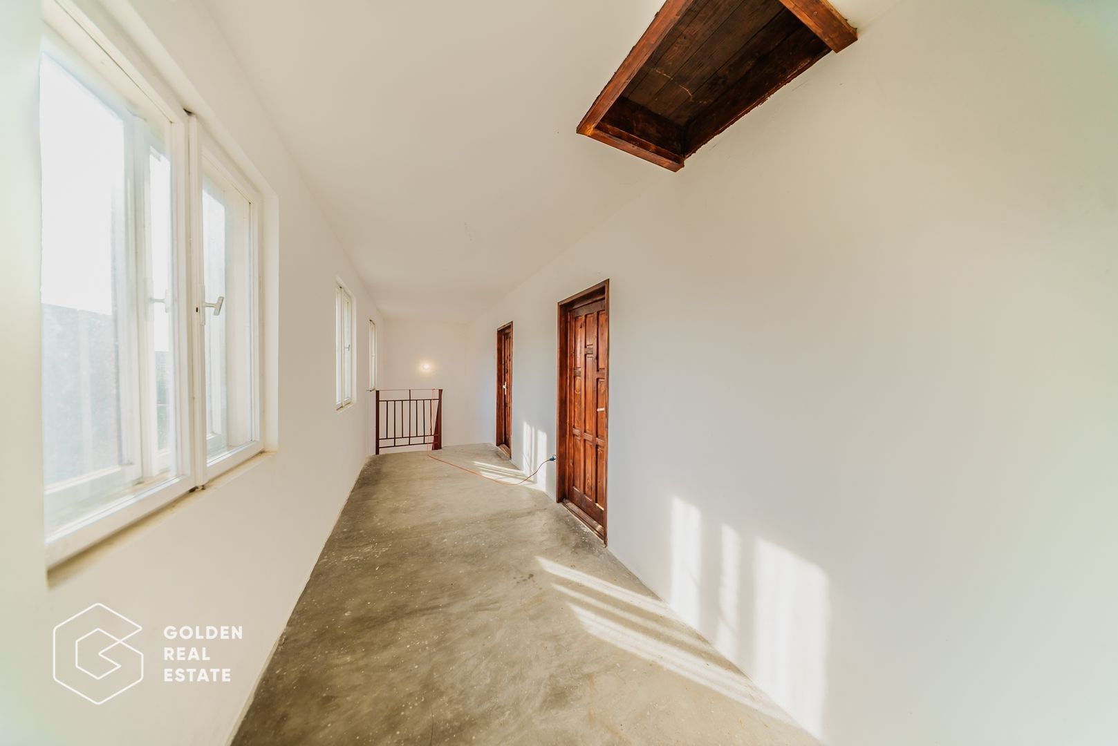 Casa cu teren de 569 mp, zona Confectii Cadas comision 0% - Poză 12