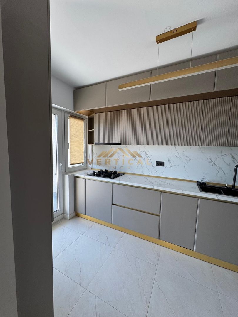 Casa 4 camere, P+1E, teren 250mp, Berceni - Poză 9