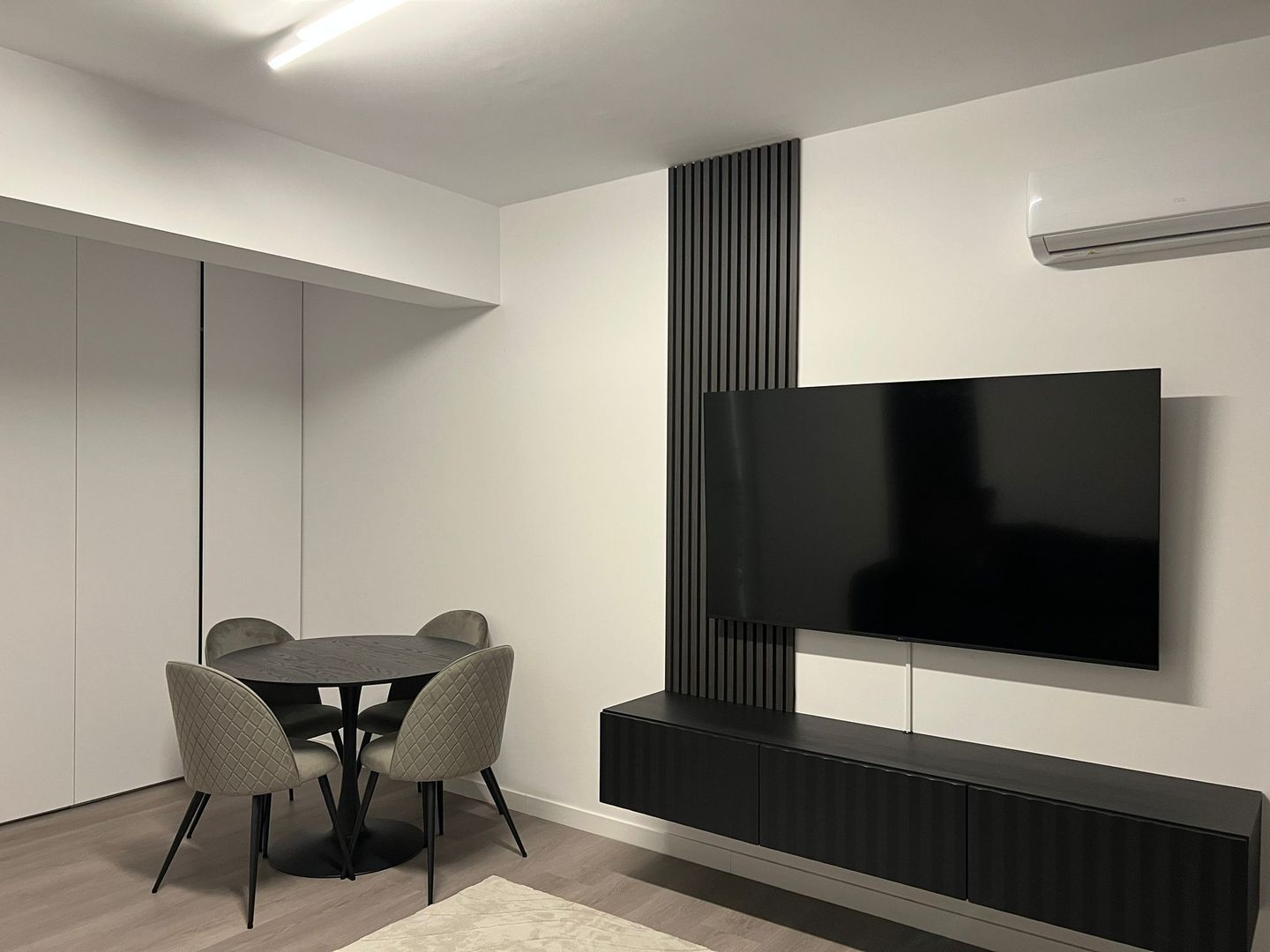 AP. 2 CAMERE CARTIERUL SOLAR, PRIMA INCHIRIERE, LOC PARCARE, BLOC NOU - Poză 4