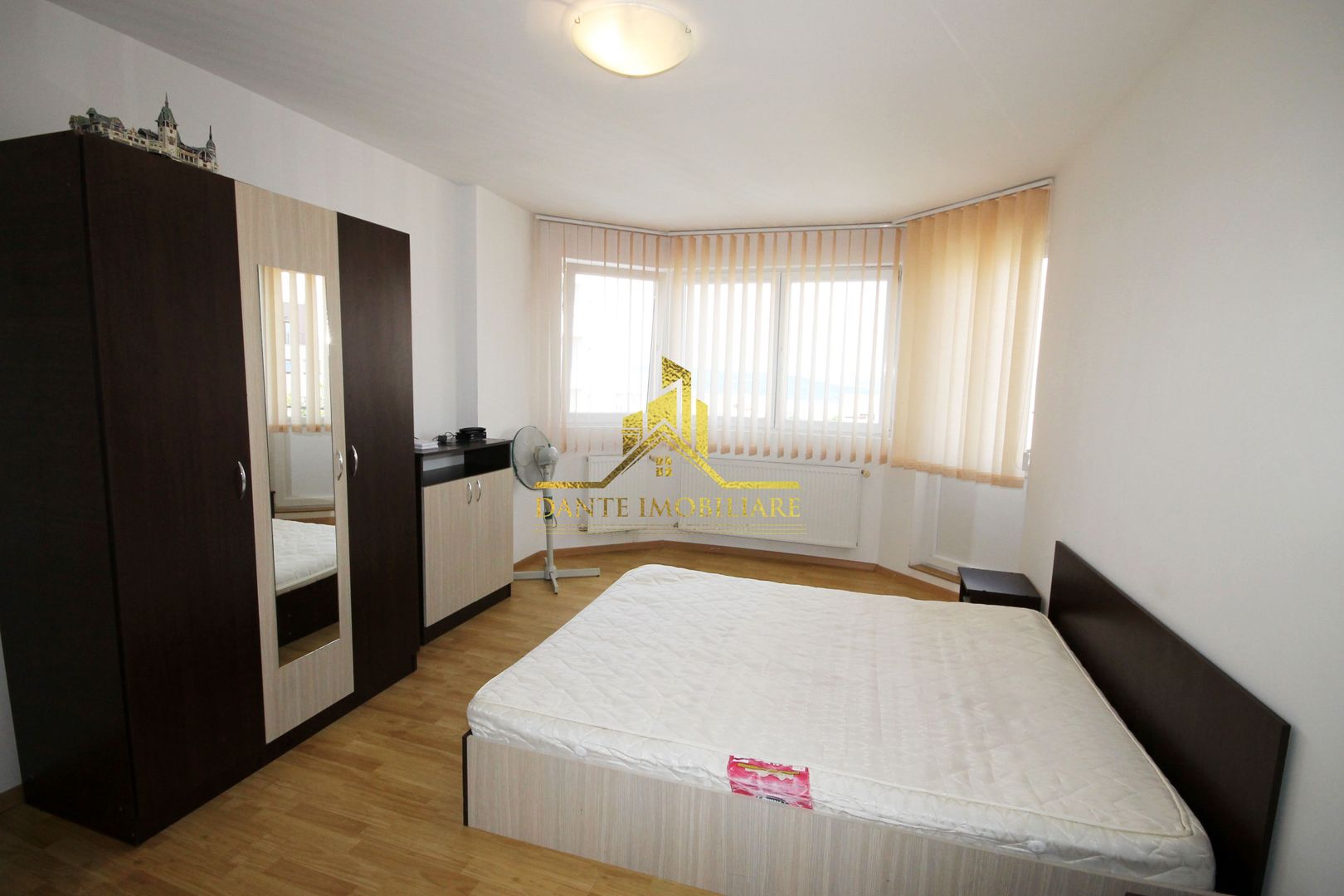 3 camere, mobilat modern, bloc nou, parcare, Calea Turzii, MOL - Poză 2