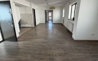 Spatiu Comercial / Birouri Metrou Aparatorii Patriei - Poză 1