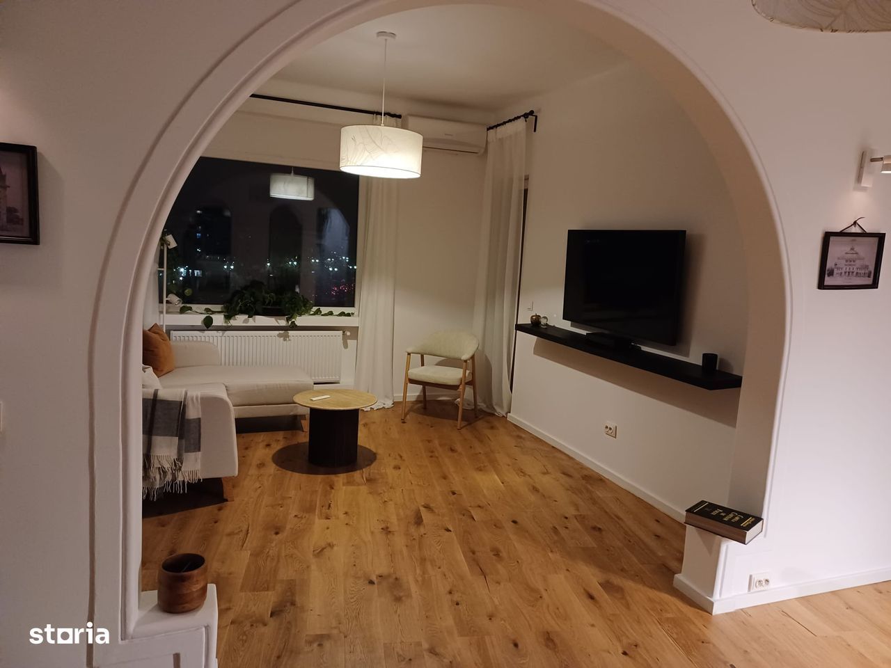 Penthouse ultracentral 4 camere, balcon panoramic, vedere Casa Poporului - Poză 9