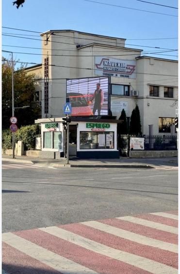 BRASADAS vinde cladire de birouri 24 firme 102.000 euro/an. - Poză 9