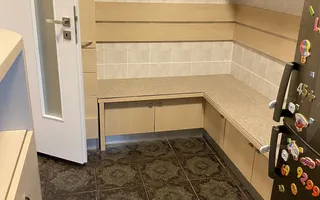 Apartament 2 camere decomandat, parter, central, cu garaj si parcare inclus - Iasi - Poză 13