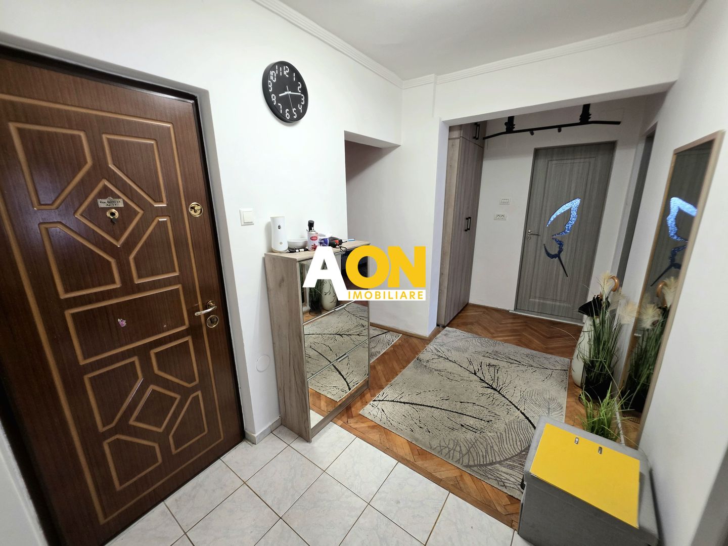 Apartament 3 Camere, Decomandat, Complet Mobilat, Cetate - Poză 8