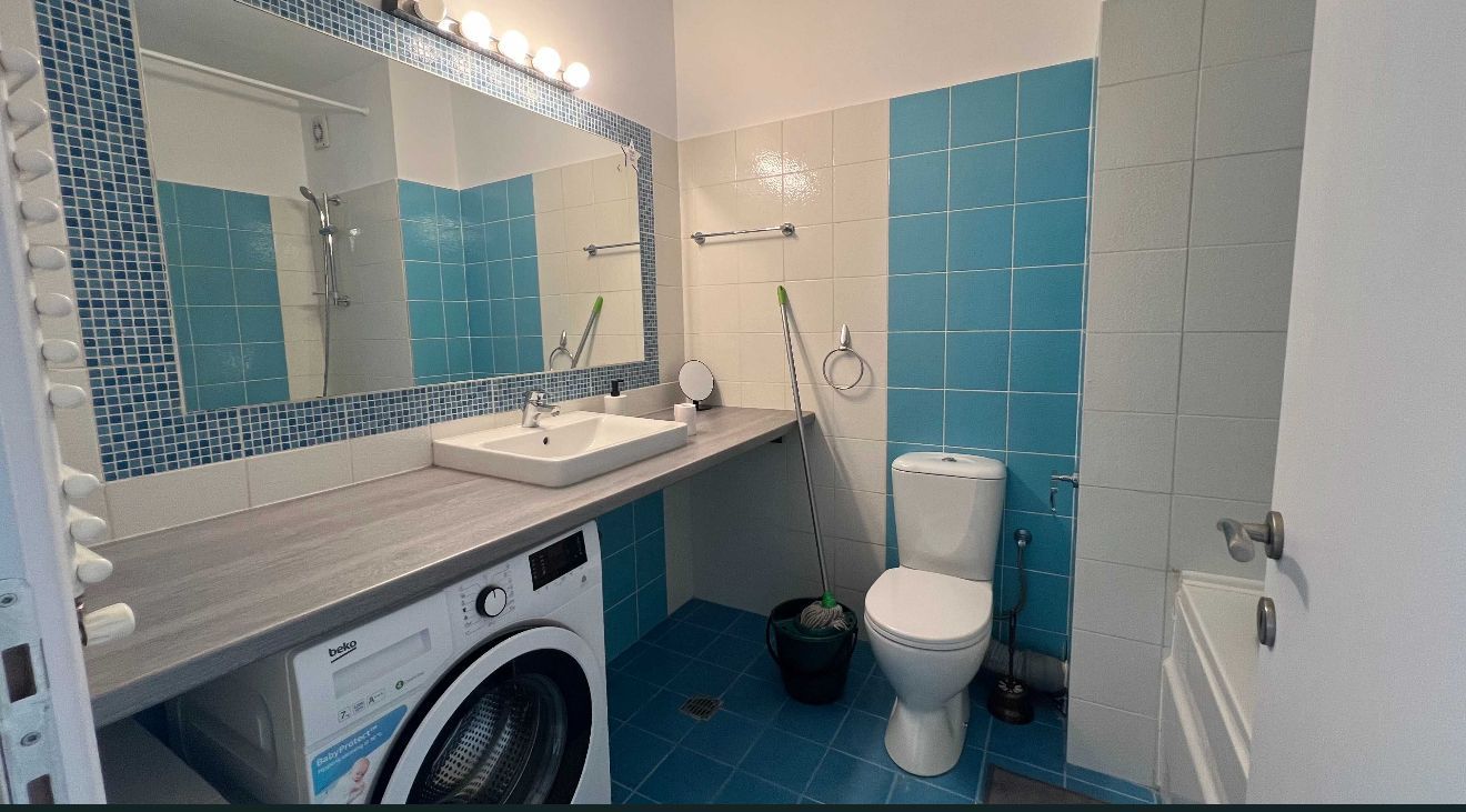 AP. 2 CAMERE PARCUL CIRCULUI,CENTRALA PROPRIE, LOC DE PARCARE SUBTERAN - Poză 5