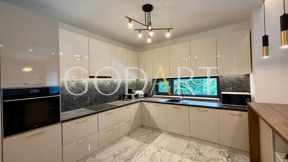 Vilă individuală de lux | Piscină privată | 4 dormitoare | Erou Iancu - Poză 5
