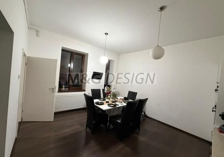 Apartament 3 camere amenajat lux zona Sinaia - Poză 9