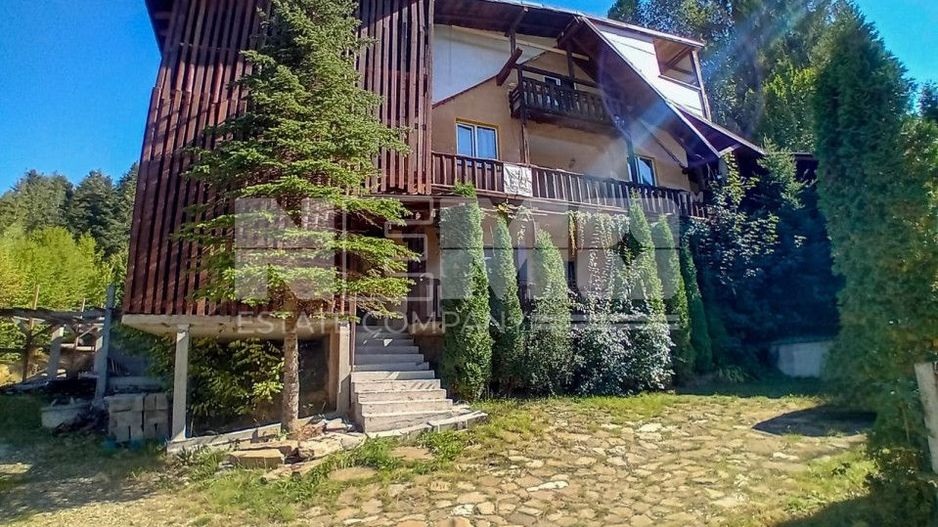 Pensiune Sucevita | 12 camere | 1500 MP | 210.000 EURO - Poză 1