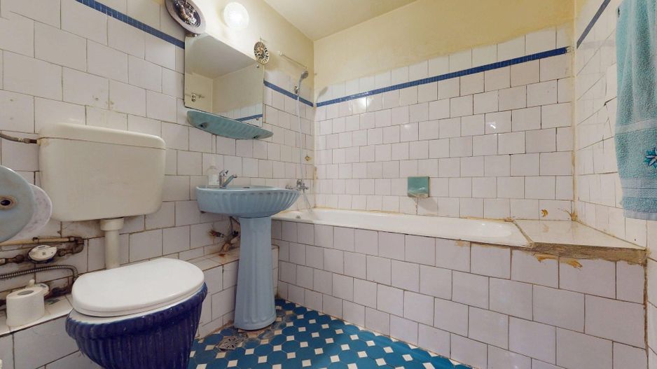 Apartament 3 camere  Pantelimon Bd.Chisinau Herţa - Poză 18