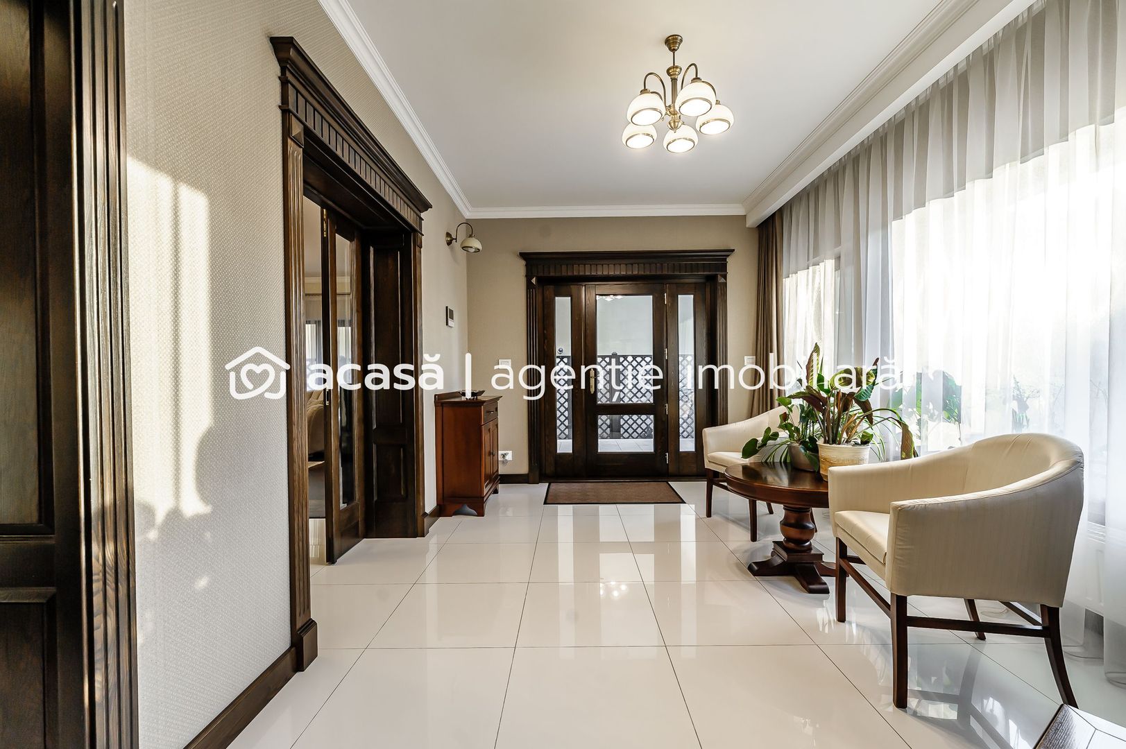 PRET NOU!!!   Vilă de Lux în Grădiște - Poză 6