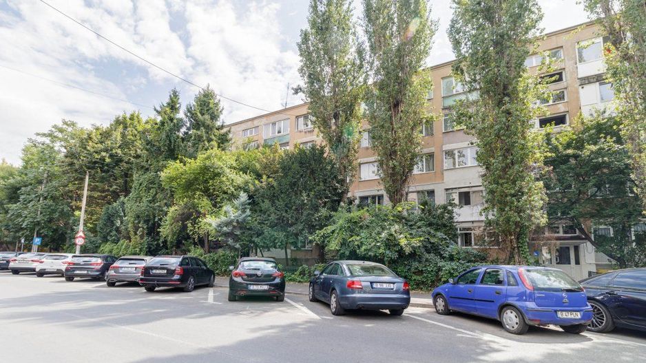 Garsoniera spatioasa de inchiriat, cu boiler in Timpuri Noi - Poză 8