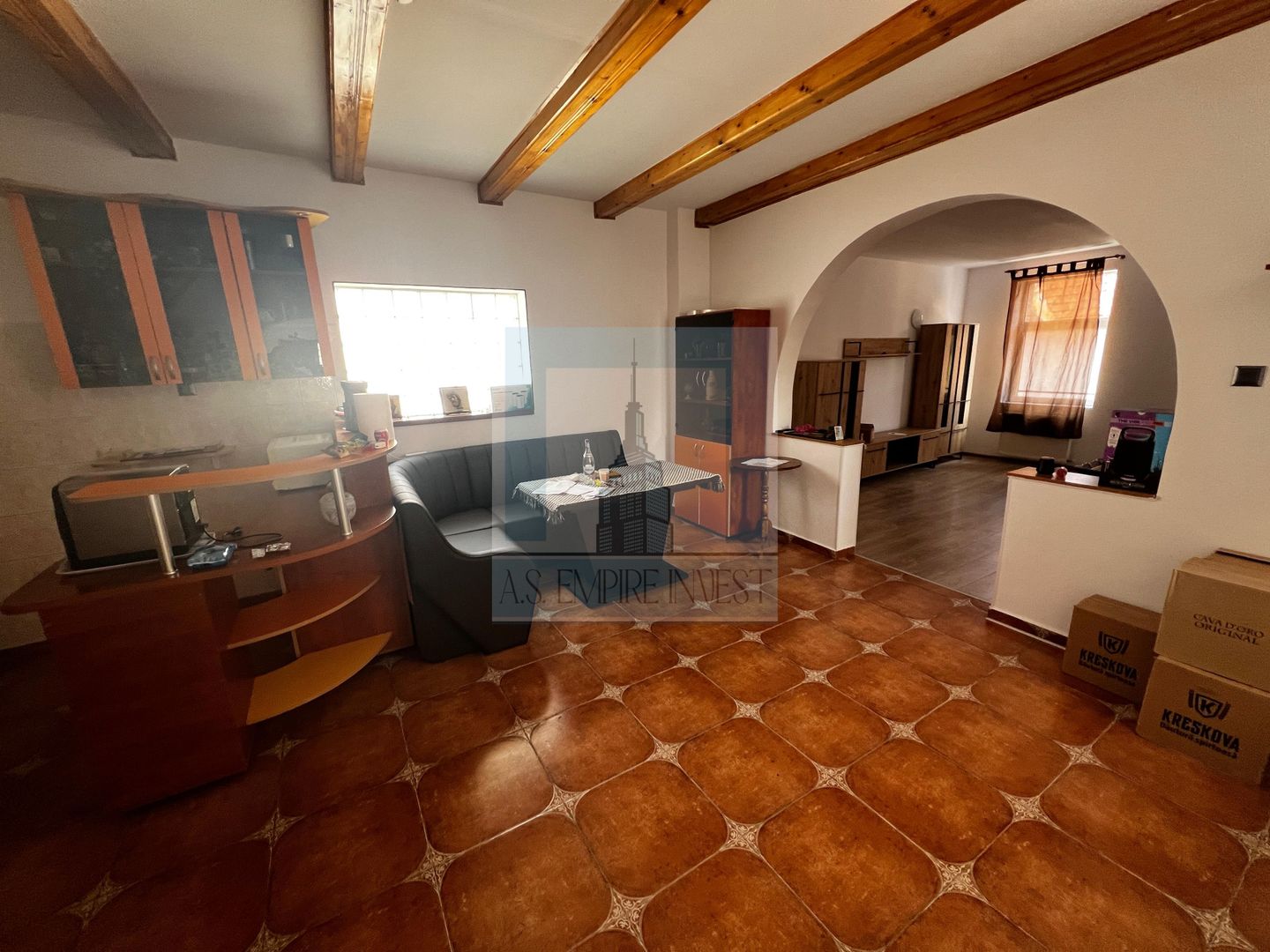 Casa /Villa 3 camere mobilata/utilata - zona Centrul Civic - Poză 1