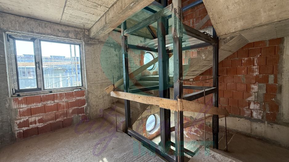 2 camere cu terasa de 17 m langa PARC si METROU cu parcare si boxa - Poză 14