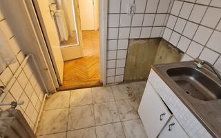 Apartament modest 2 camere zona Sagului - Poză 8
